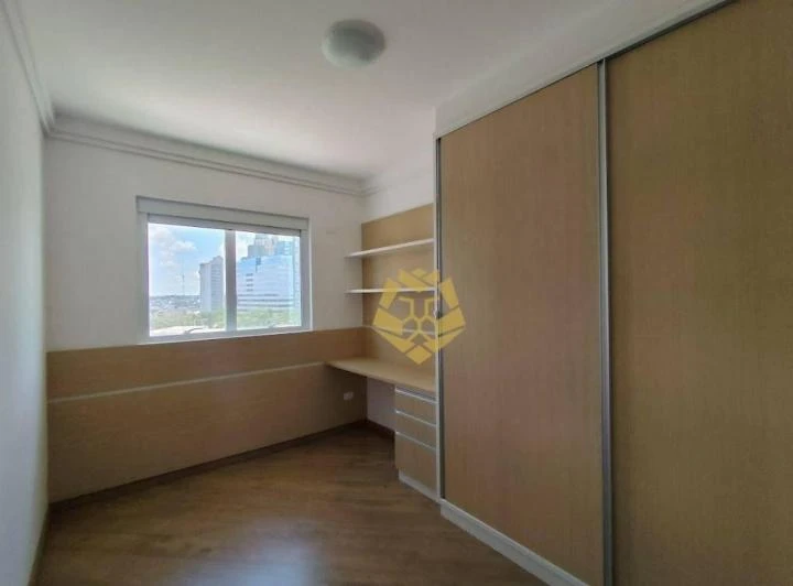 190 m² apartment with 4 bedrooms and 2 parking spots — photo 7