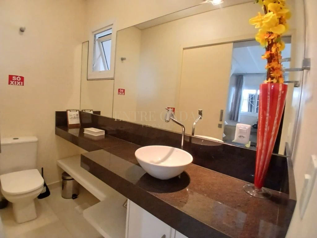 Private pool in a 3-bedroom house, 129 m² — photo 13