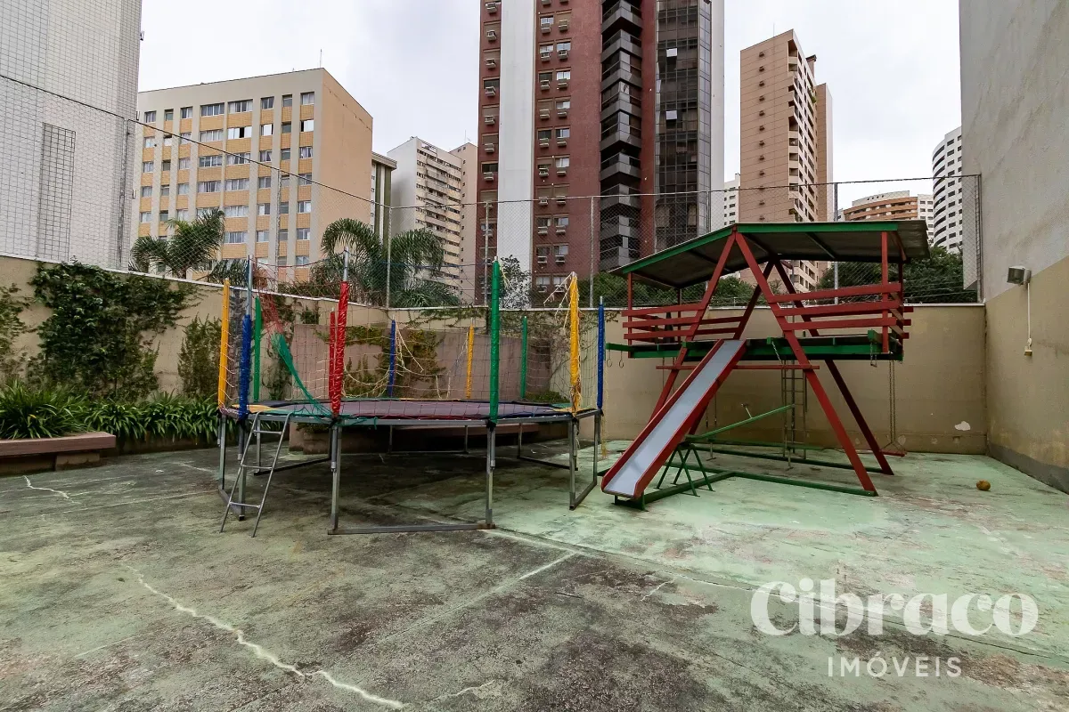 Apartamento sem mobília com 4 quartos e 371 m² — photo 22