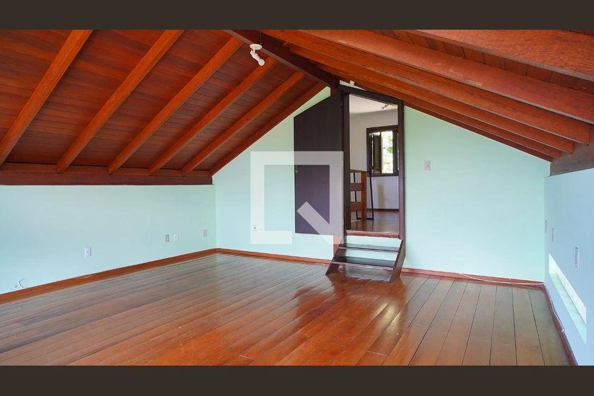 House, 735 m², with floor-to-ceiling windows — photo 48