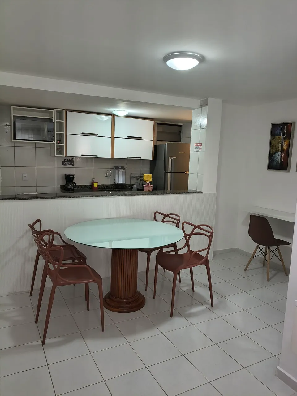 One-bedroom apartment in a building with a pool — photo 5
