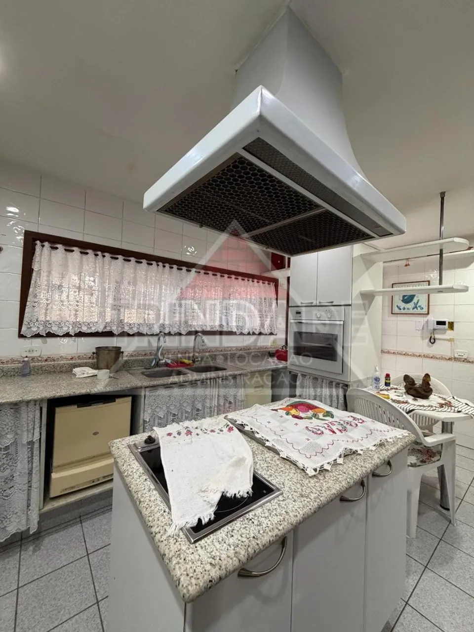 Home office in a 5-bedroom apartment, 647 m² — photo 6