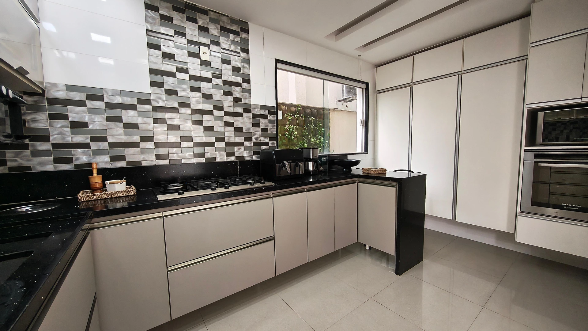 Casa mobiliada, 430 m², com banheira — photo 14