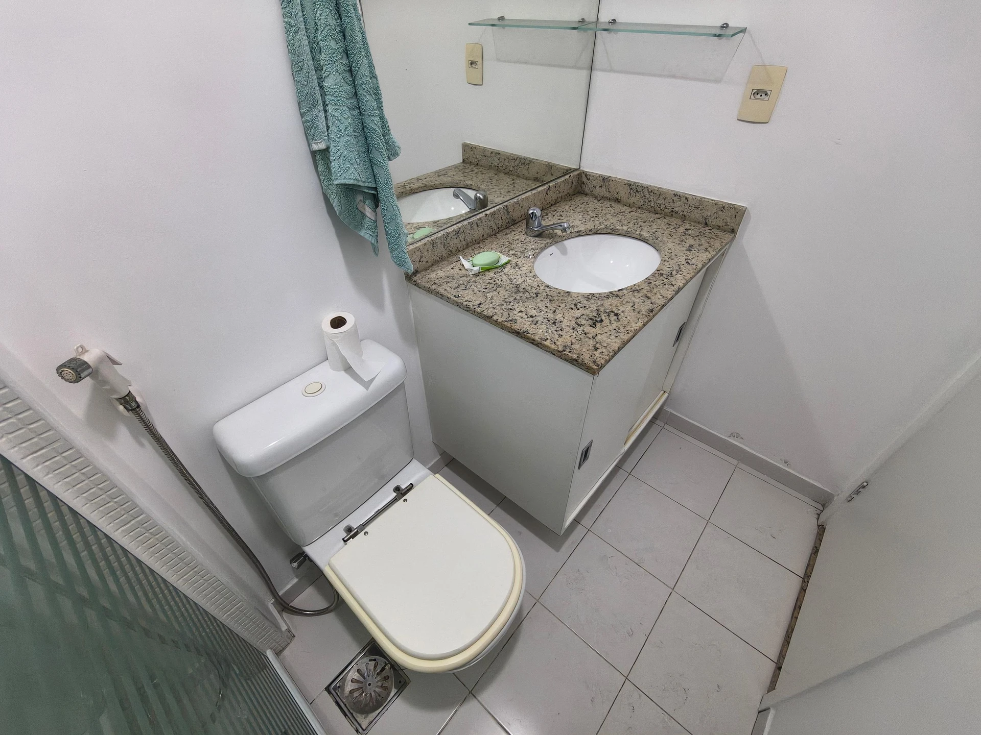 Apartamento mobiliado com 2 quartos e varanda — photo 30
