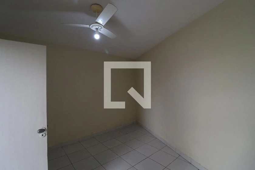 Apartment with 2 bedrooms, 1 bathroom and separate kitchen — photo 25