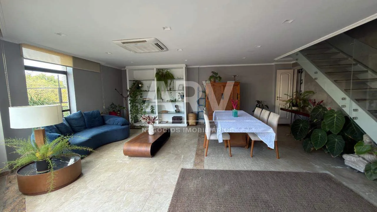 Apartamento mobiliado com 4 quartos e 5 banheiros — photo 29
