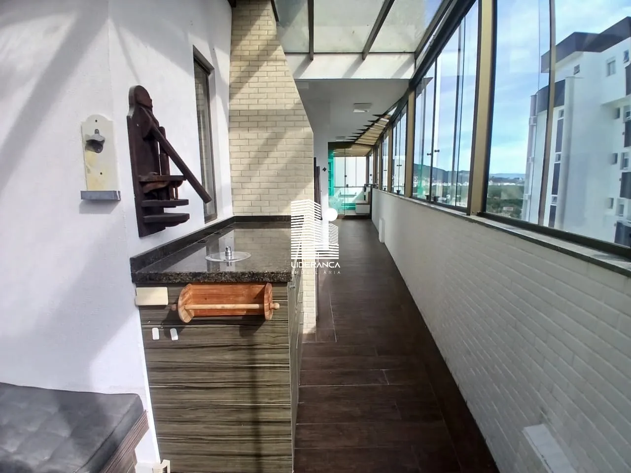 Apartamento mobiliado de 142 m² com 3 quartos e varanda — photo 24