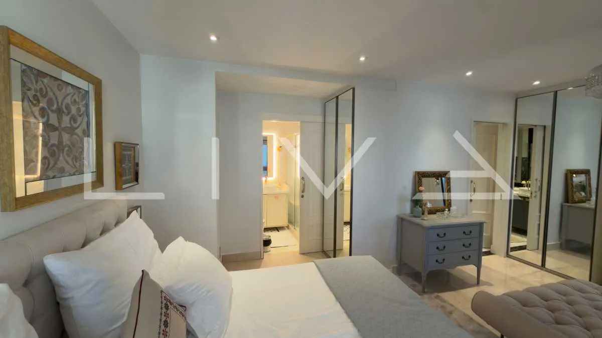 Furnished apartment, 80 m², with a washing machine — photo 27