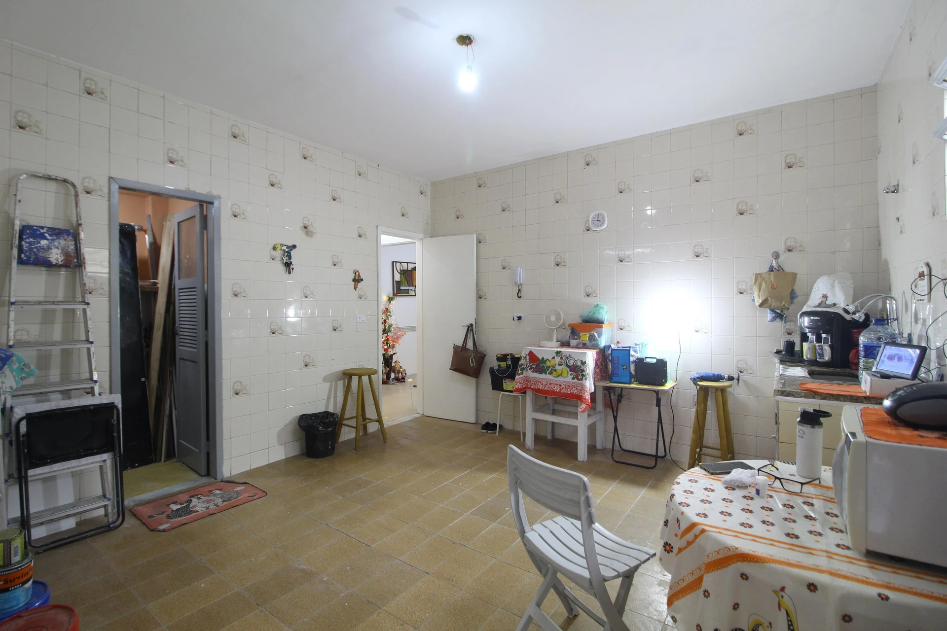 Casa mobiliada, 545 m², com piscina privativa