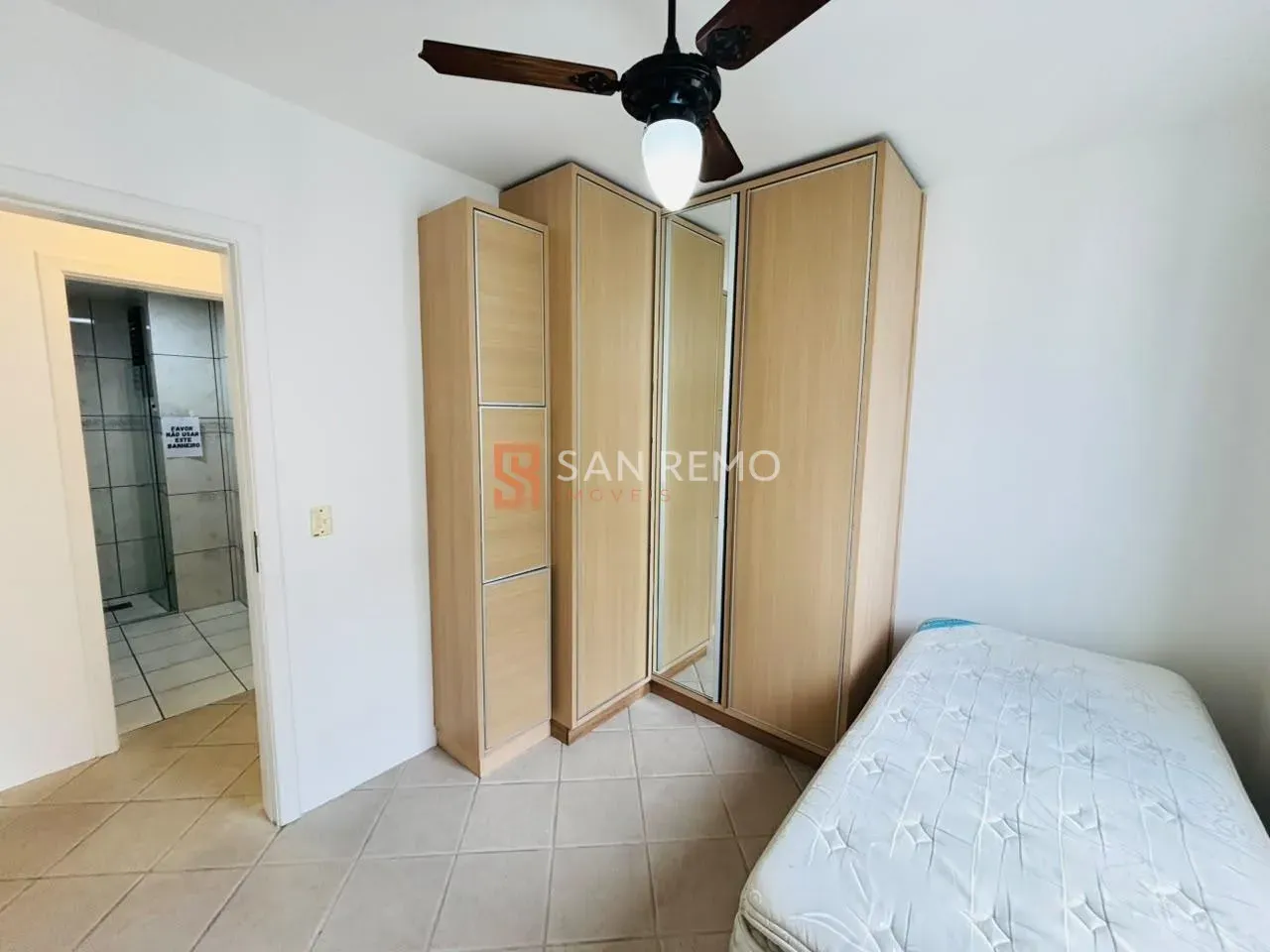 2-bedroom apartment with a washing machine — photo 8