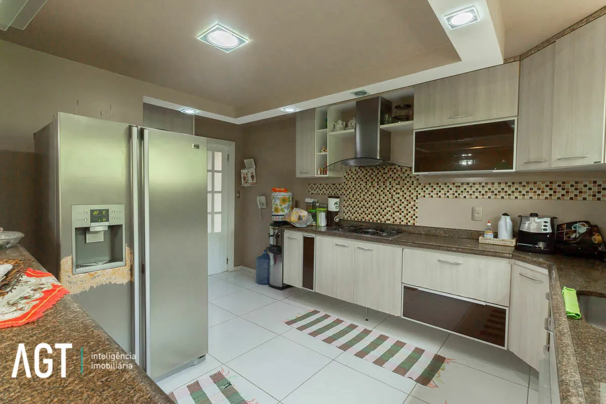 Furnished house with 4 bedrooms, 1 bathroom and 3 parking — photo 19