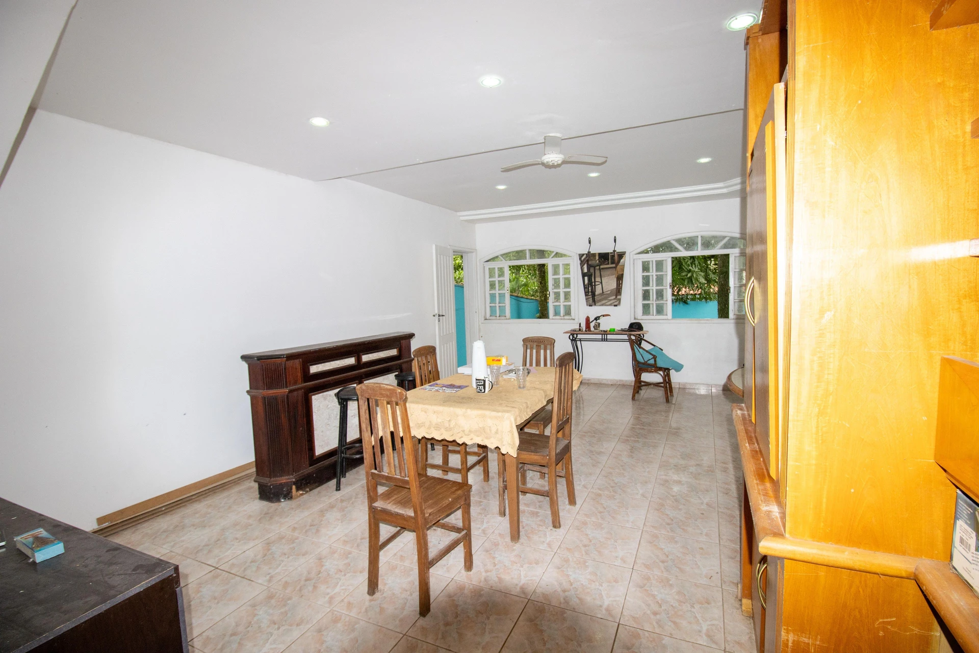 Casa amueblada con 5 dormitorios y balcón — photo 47