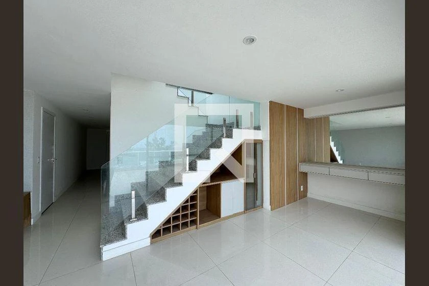 3-bedroom apartment with en-suite bathrooms and 324 m² — photo 22
