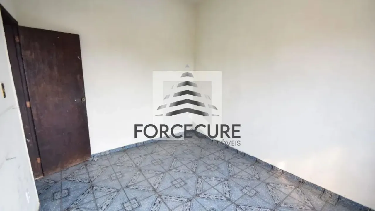Apartamento mobiliado com 4 quartos e 2 banheiros — photo 10