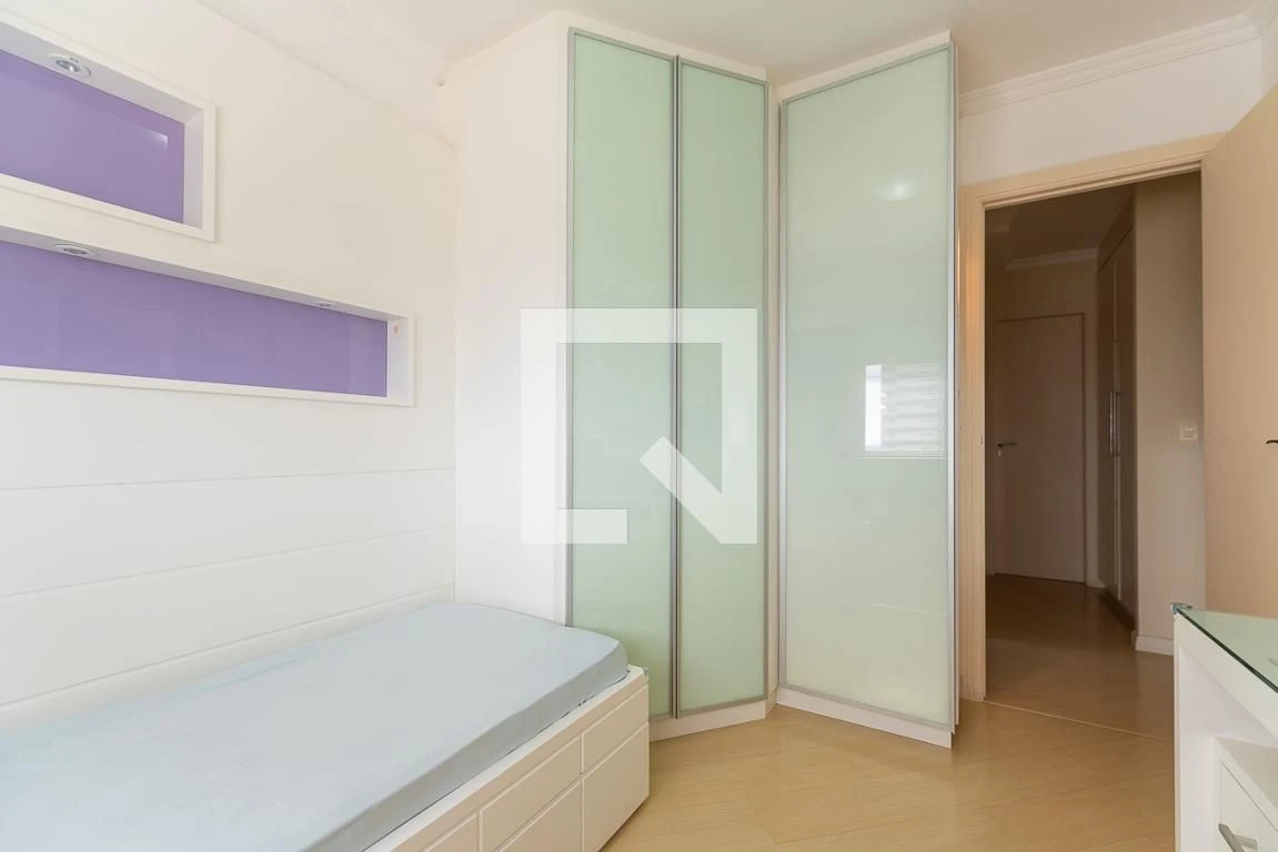 Furnished apartment, 130 m², with a jacuzzi — photo 63