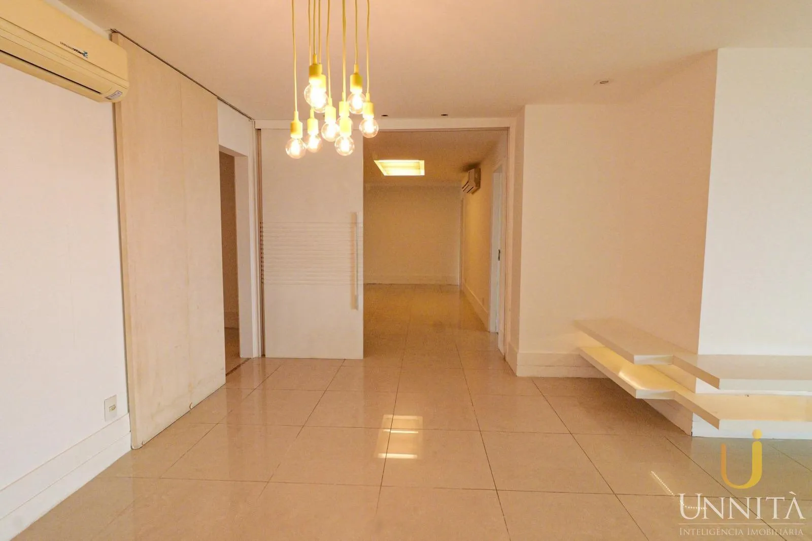 Вид на воду та 5 спалень: квартира 278 м² — photo 10