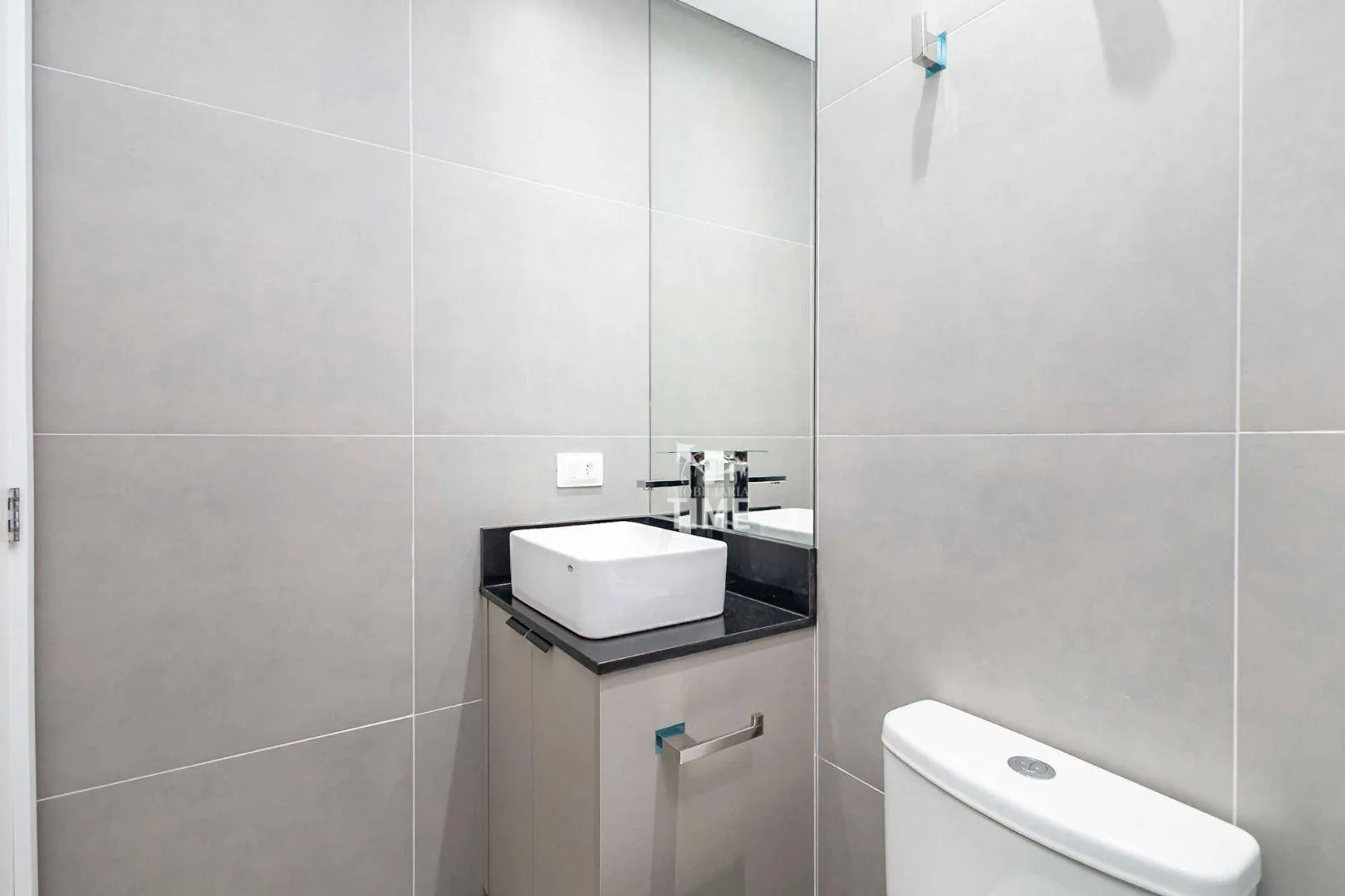 Modern 2-bedroom apartment with en-suite and 98 m² — photo 24