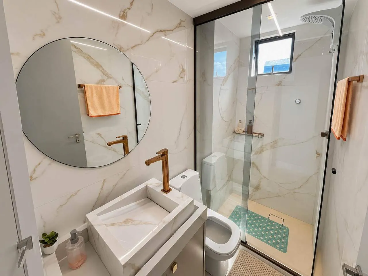 3-bedroom apartment with a water view in João Pessoa — photo 16