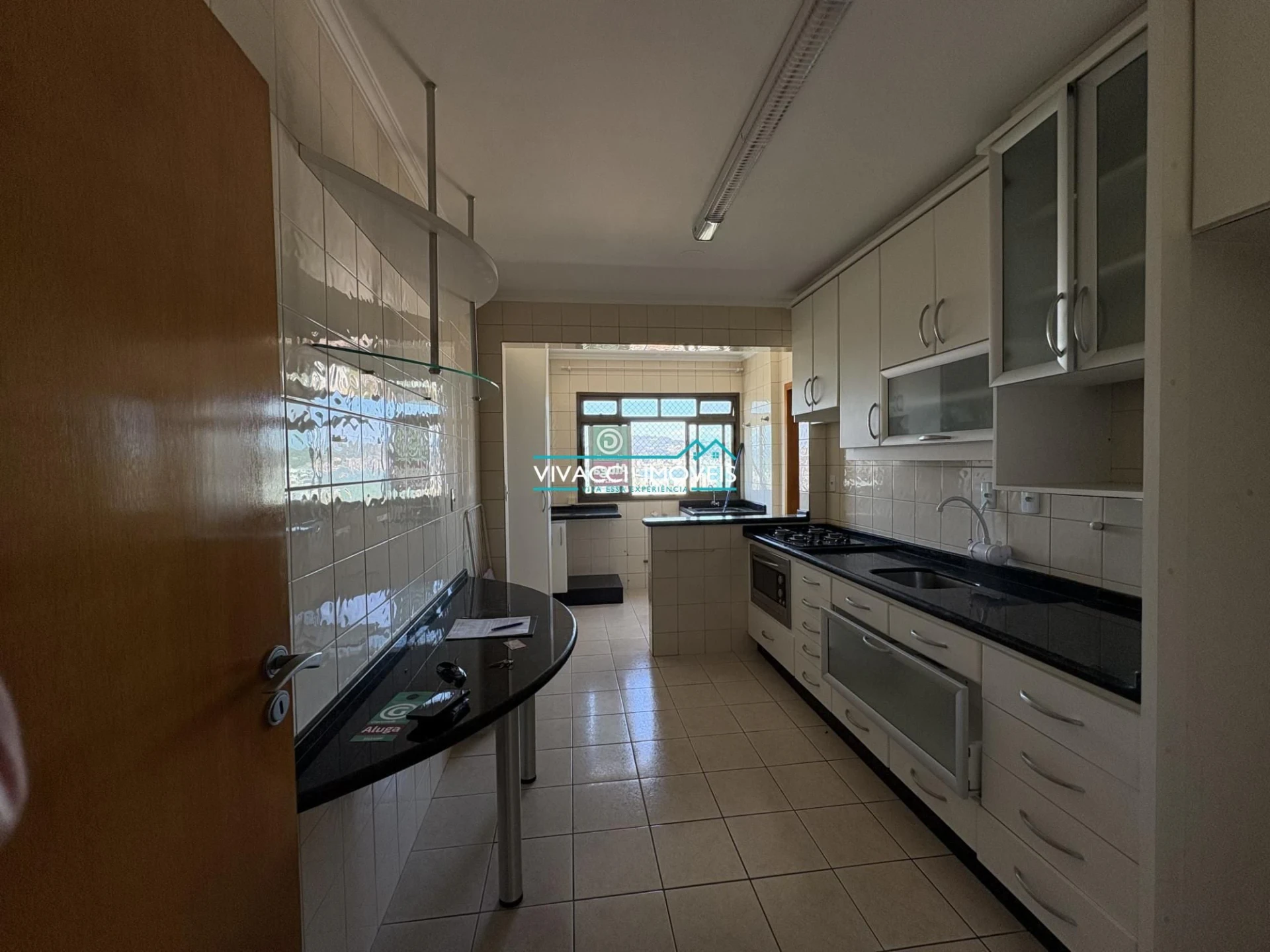 Apartment, 105 m², with a glass-enclosed balcony — photo 2