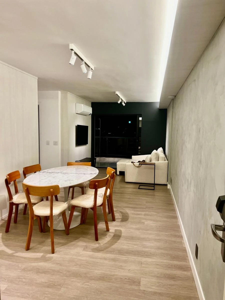 Furnished apartment with open-plan kitchen and 2 parking spaces — photo 7