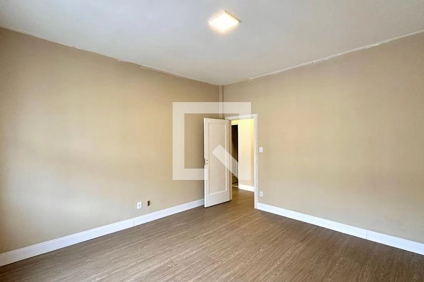 Rental apartment with 3 bedrooms and 3 bathrooms — photo 14