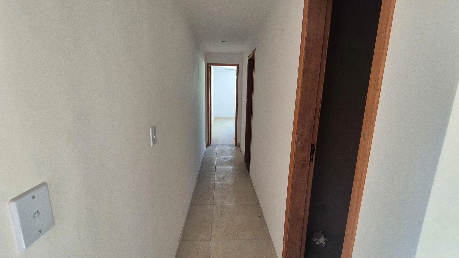 2-bedroom apartment with 1 bathroom and parking — photo 18