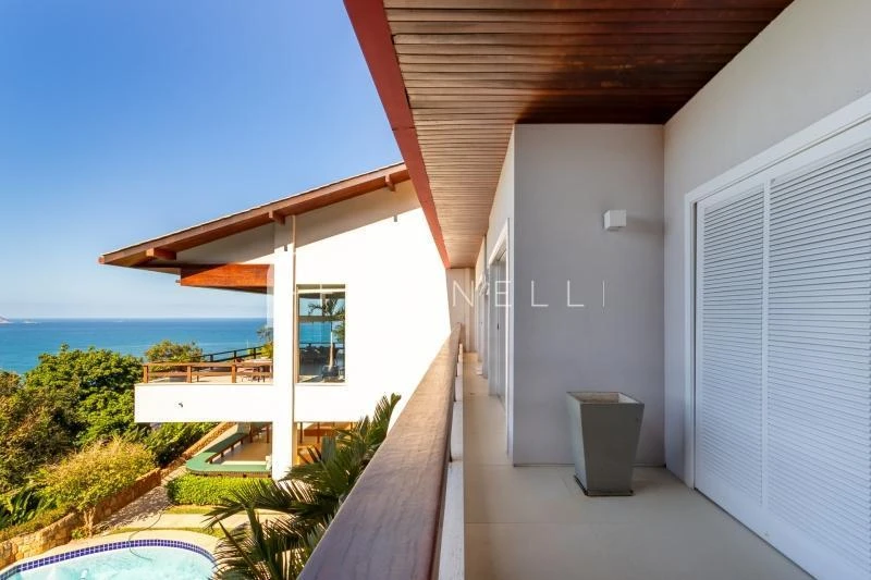 Furnished 1200 m² house with a balcony and 6 bedrooms — photo 41