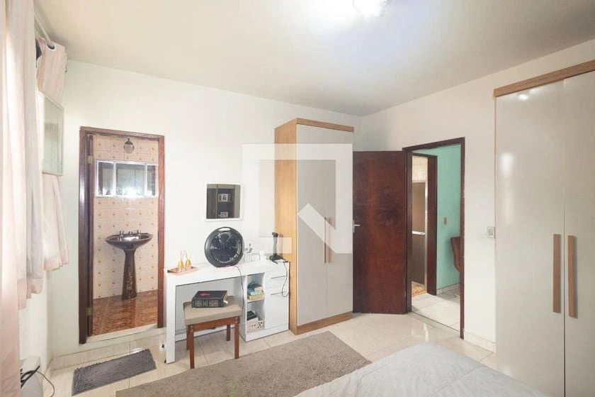 Garden in a 3-bedroom house, 200 m² — photo 7