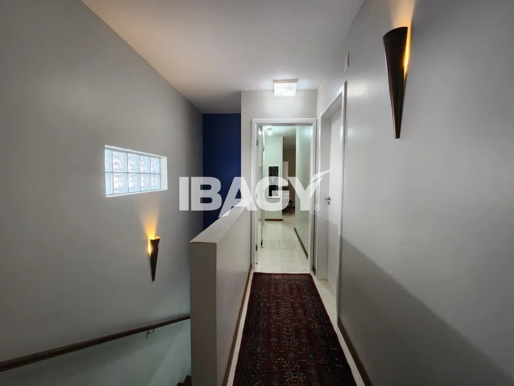 Furnished house, 157 m², with a walk-in closet — photo 5