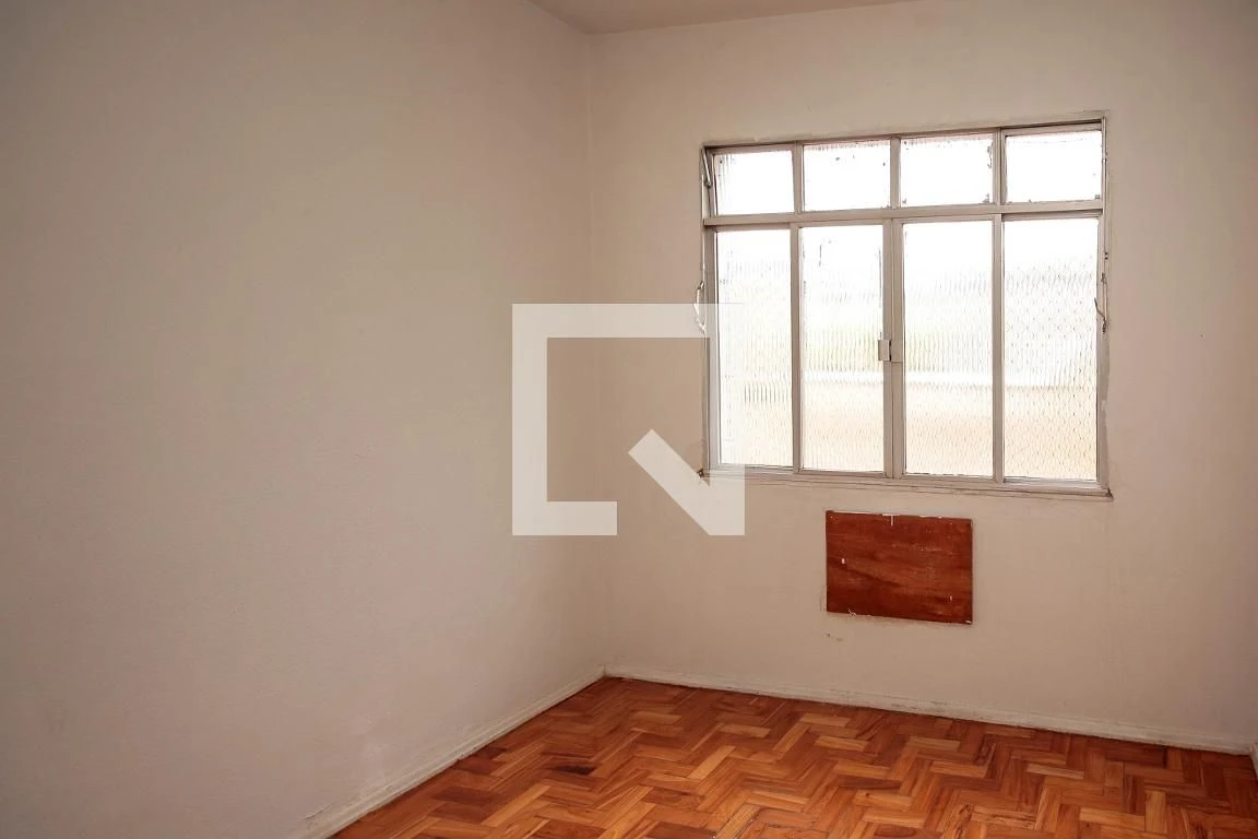 Apartment, 78 m², with wood or laminate floors — photo 13