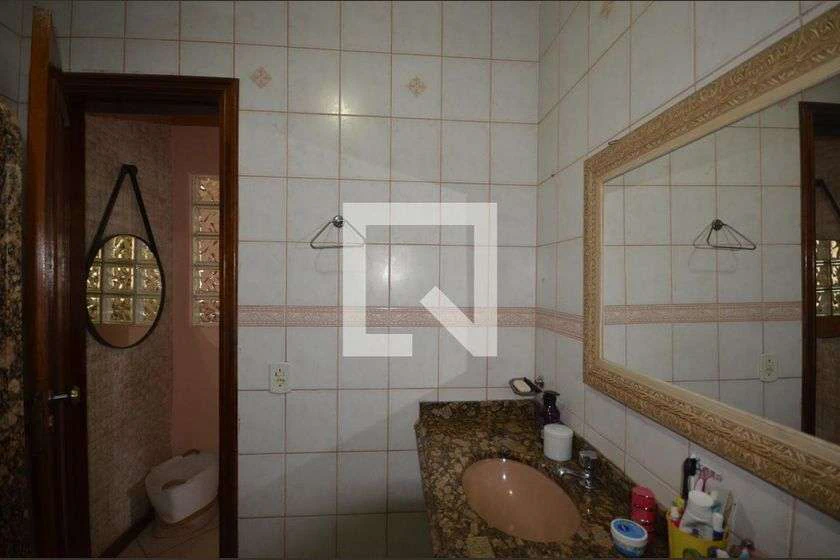 House with private garden and 7 bedrooms in 400 m² — photo 23
