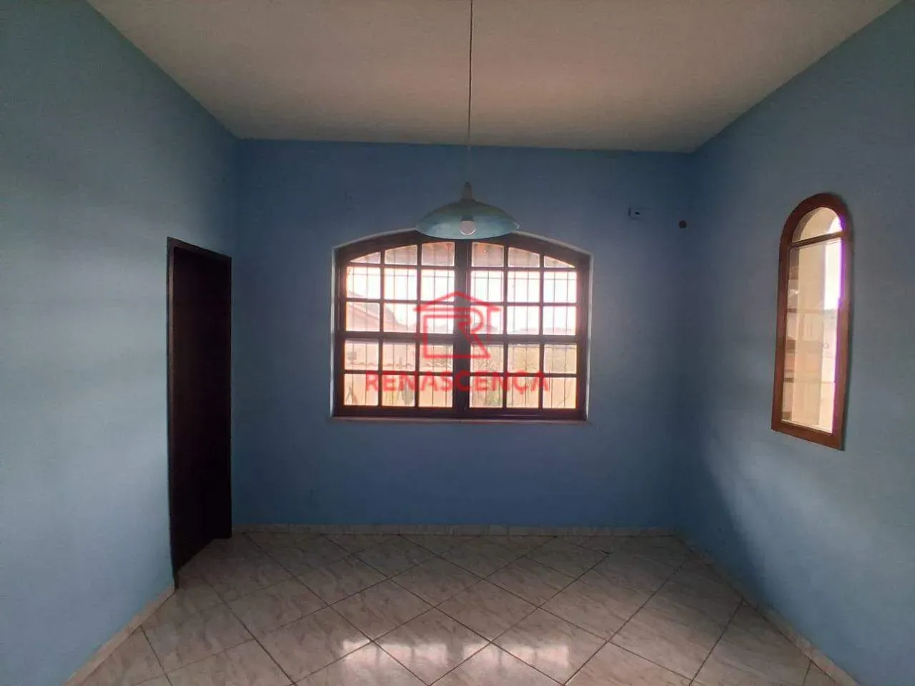 3-bedroom house, all with their own bathrooms, 329 m² — photo 2