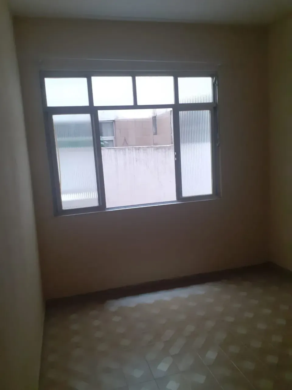 Apartment with 3 bedrooms and 1 bathroom — photo 6