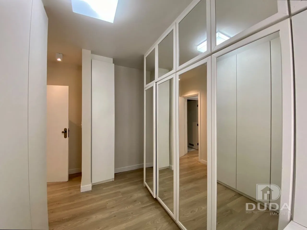 200 m² apartment with a bathtub and floor-to-ceiling windows — photo 35