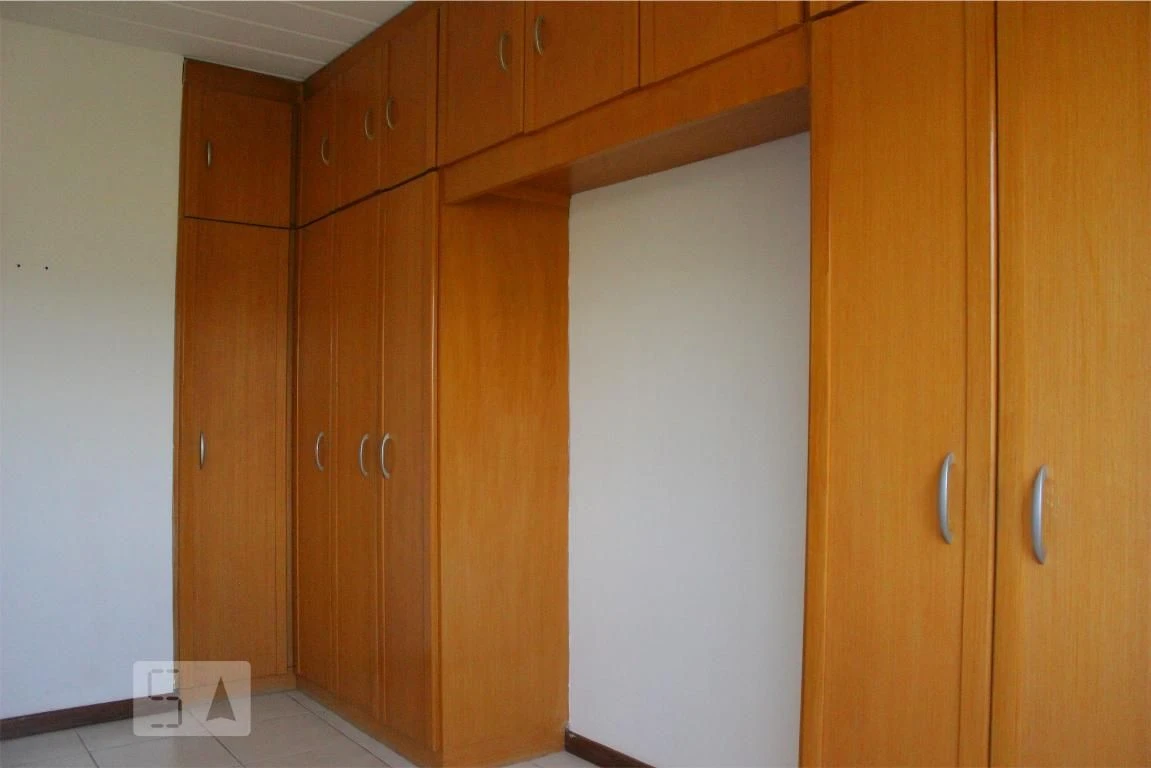 2-bedroom apartment with a balcony and shared pool — photo 22