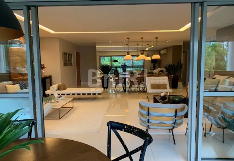 Apartamento mobiliado de 260 m² com 4 dormitórios e churrasqueira — photo 43