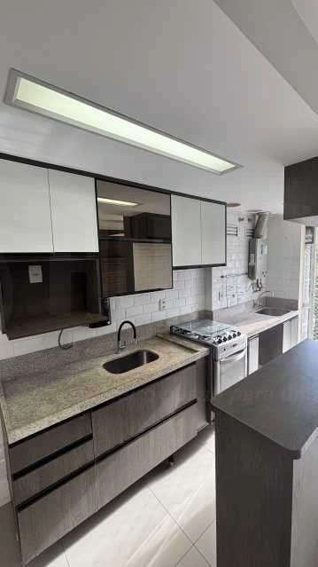 Apartamento com 234 m² e 4 quartos; cozinha aberta — photo 9