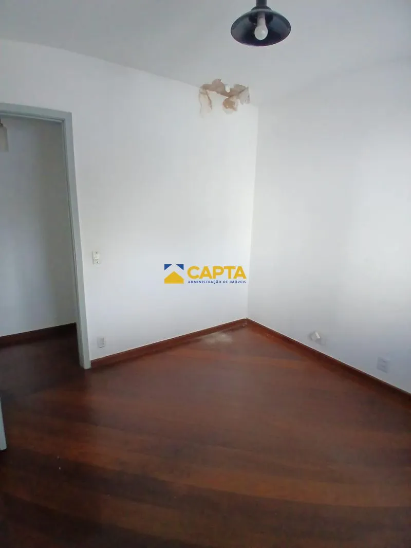 Apartment with 4 bedrooms and a terrace — photo 17