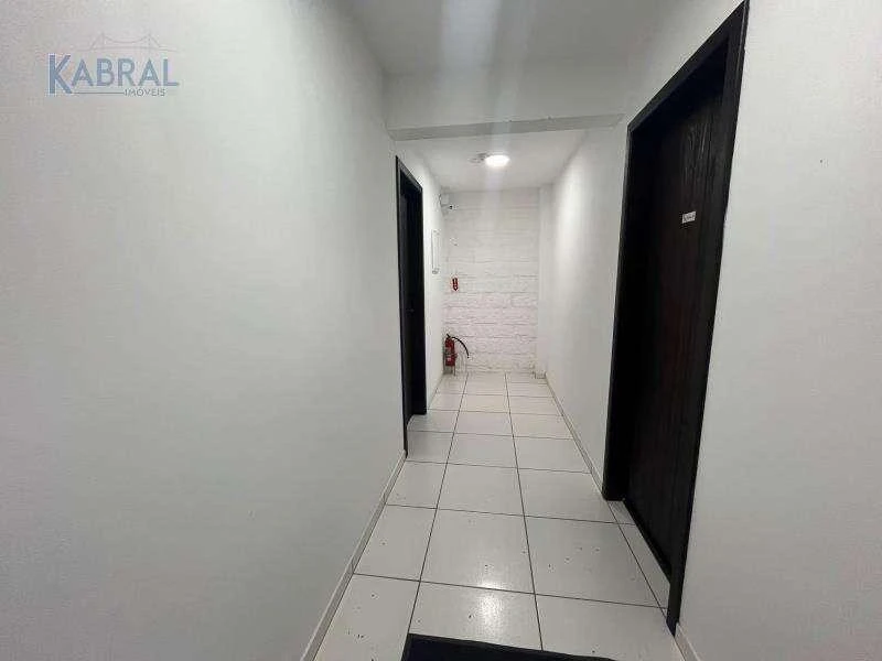 1 quarto e espaço de home office: apartamento de 15 m² — photo 12