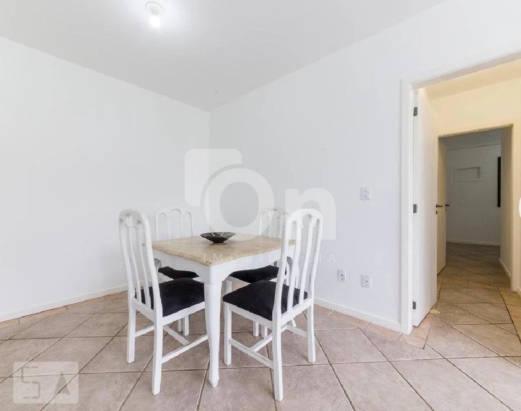 3-bedroom apartment, 1 with its own bathroom, 150 m² — photo 21