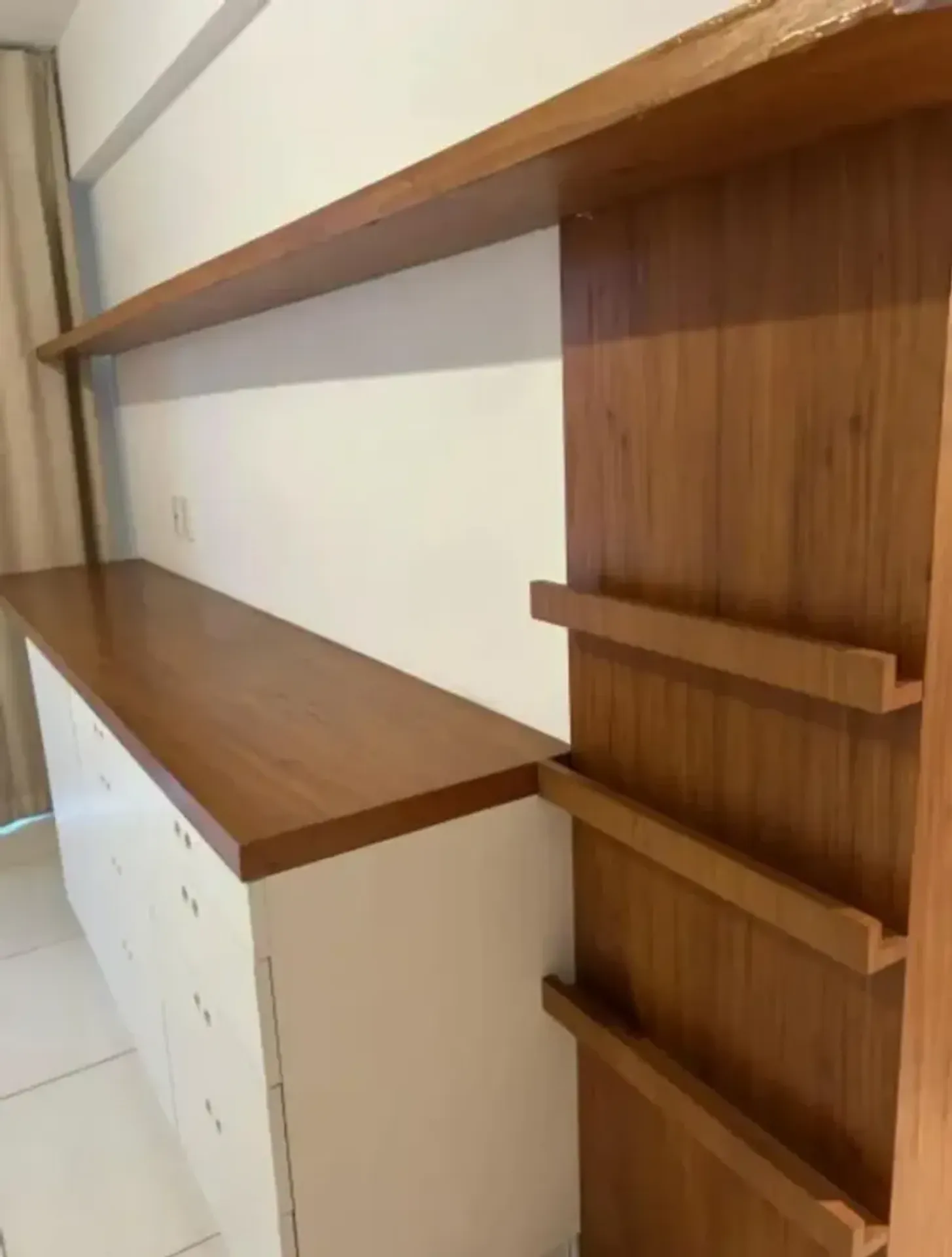 Apartamento com 4 quartos e 5 banheiros, fogão a gás — photo 31