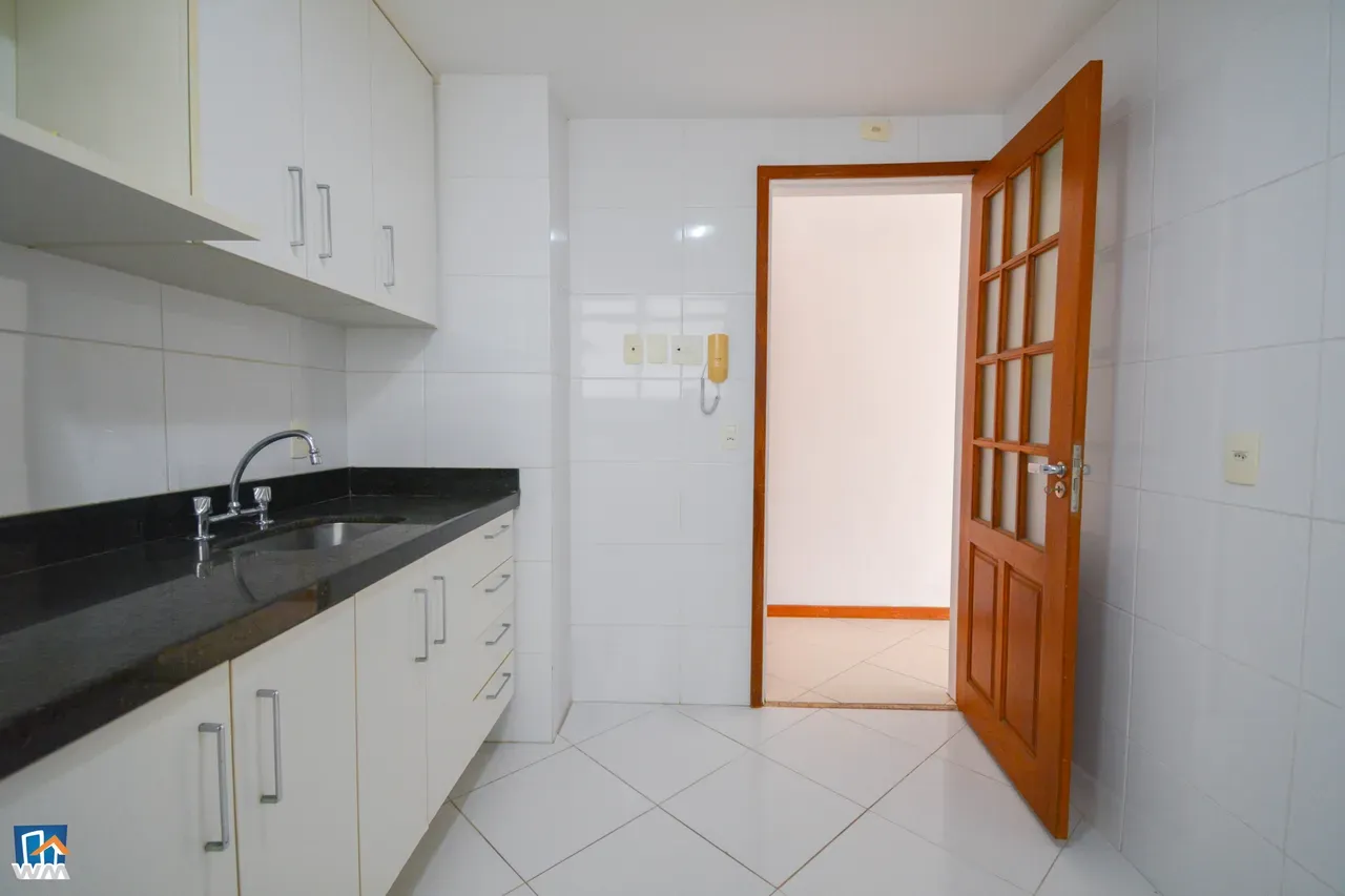 2-bedroom apartment with a washing machine — photo 2