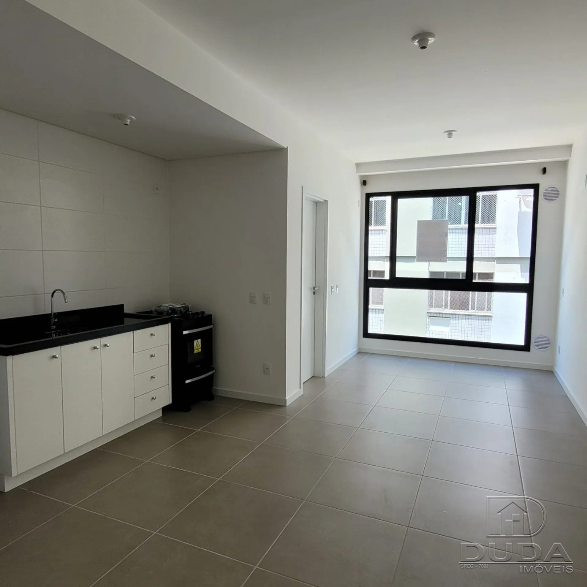 Меблированная студия 47 м² с 1 парковкой на 1 этаже — photo 2