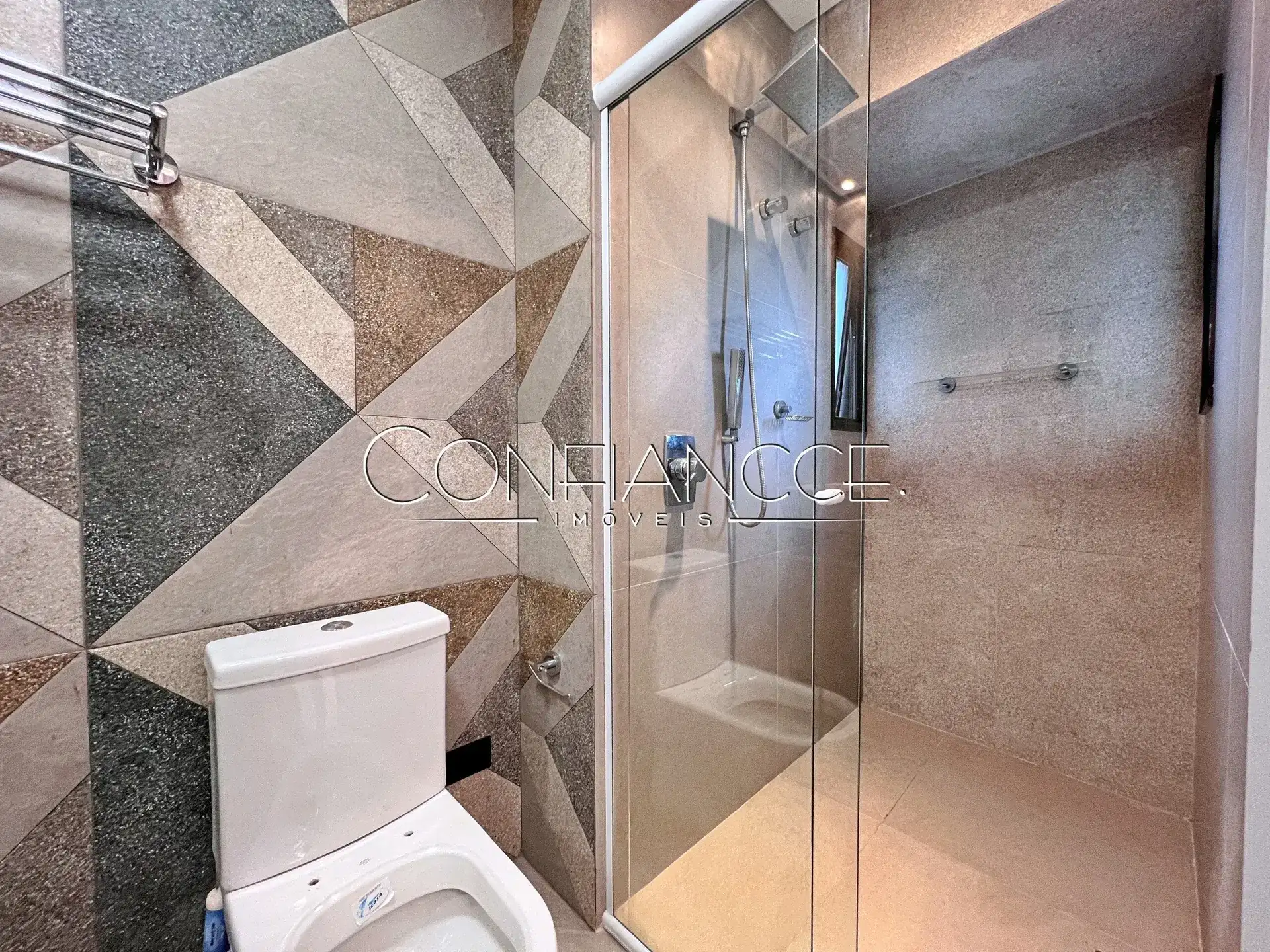 Apartamento de 463 m² con 3 suites y 4 plazas — photo 22