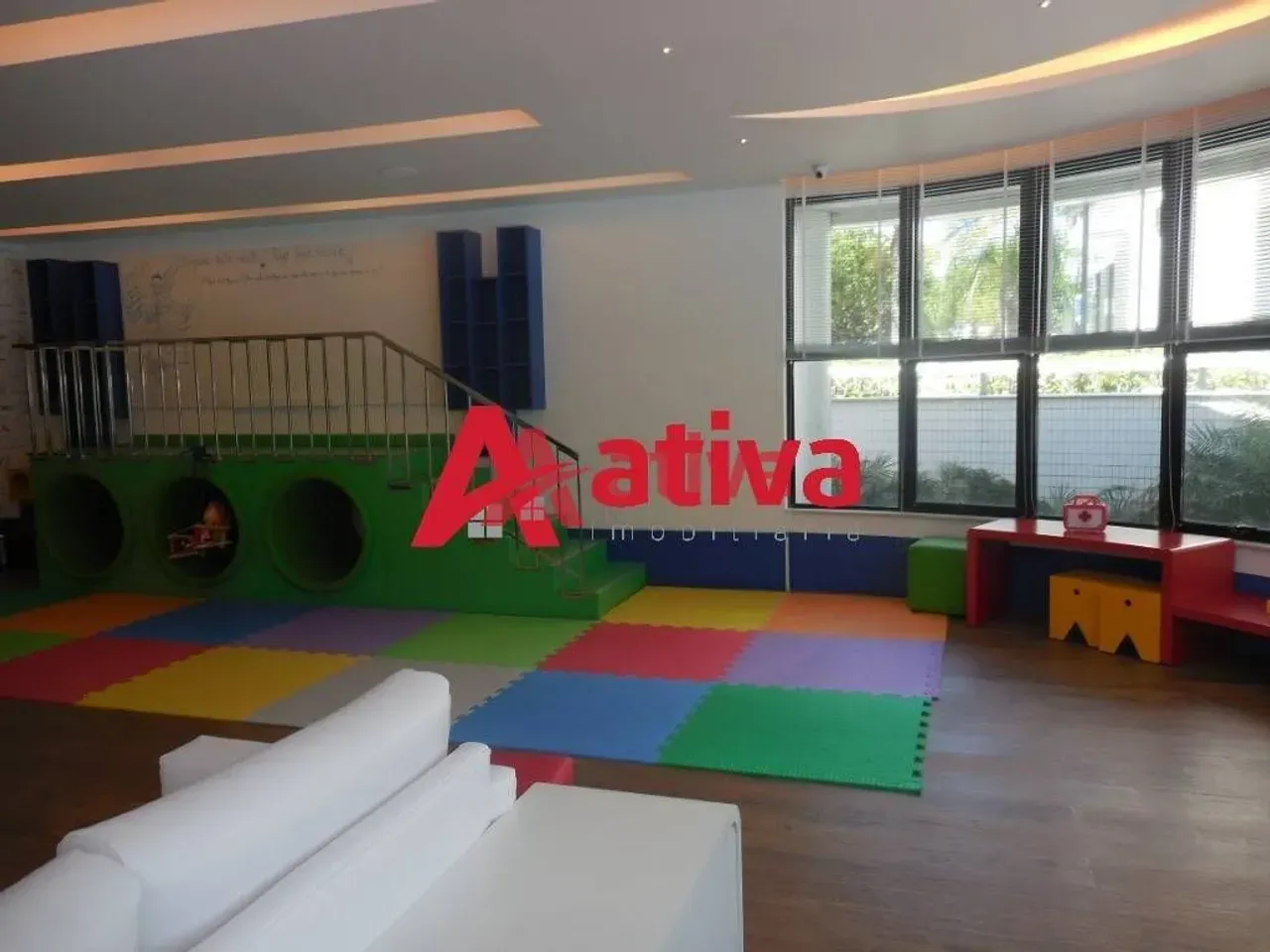 Furnished 3-bedroom apartment with 5 bathrooms — photo 43