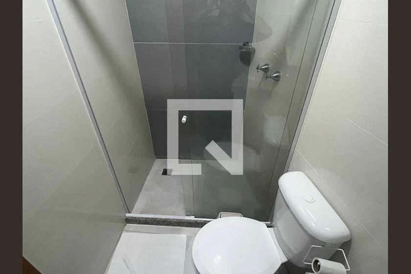 Apartamento amueblado de 2 dormitorios con cocina abierta — photo 11