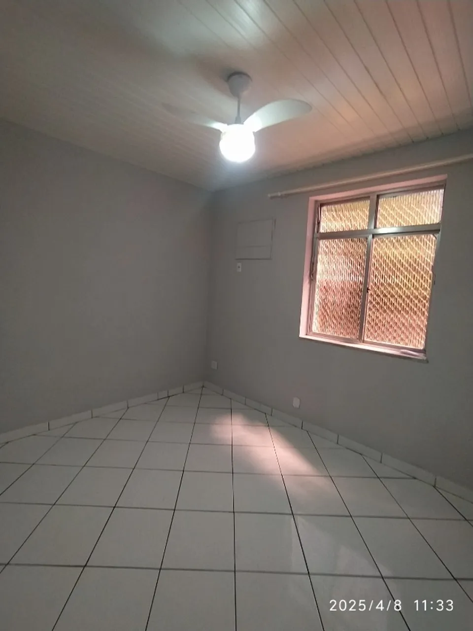Casa sem mobília com 3 quartos e 1 banheiro — photo 2