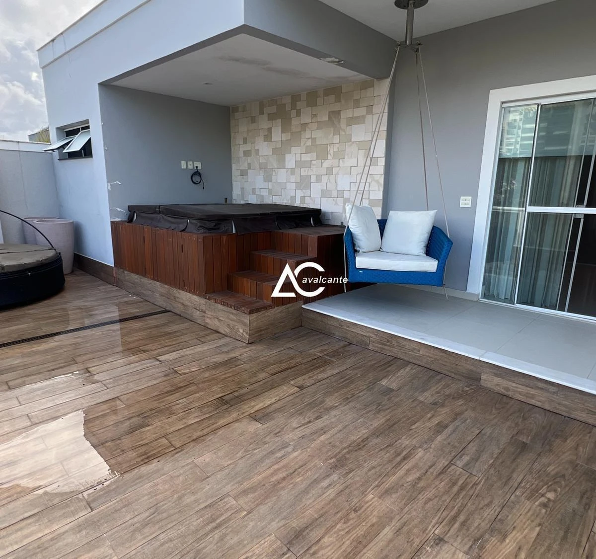 Furnished 4 en-suite home with 400 m² — photo 38