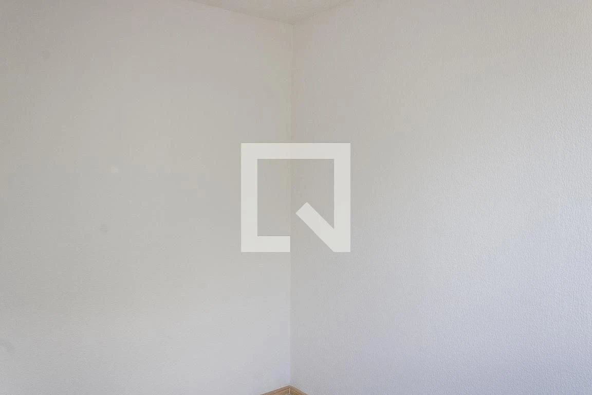 Unfurnished 2-bedroom apartment with an open-air pool — photo 42