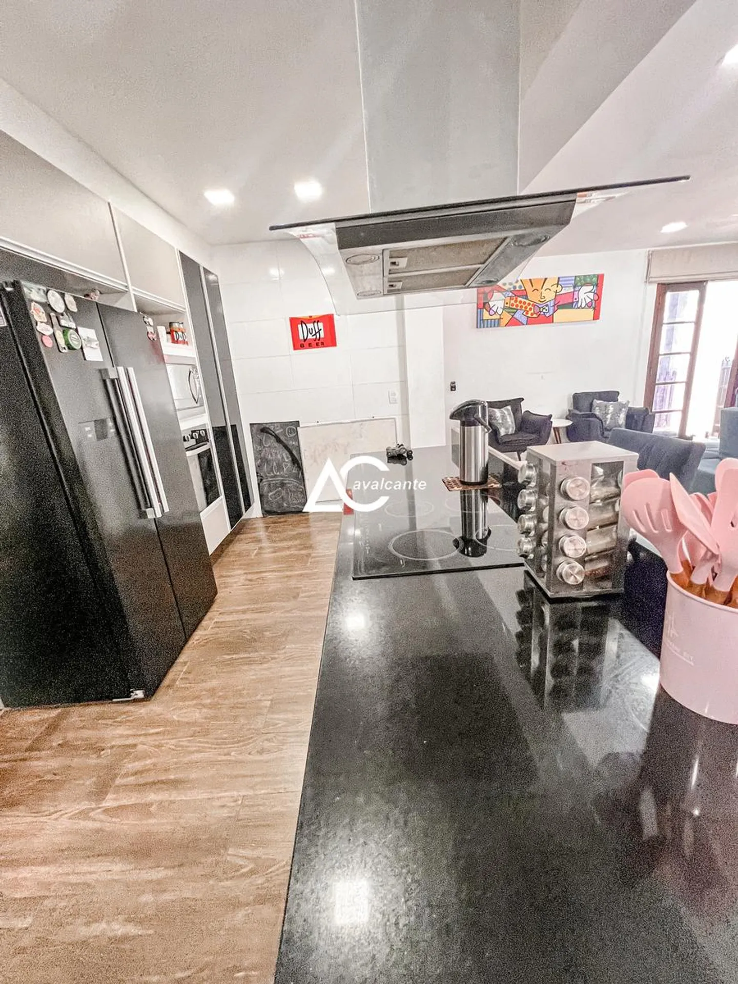 Washing machine in a 3-bedroom house, 360 m² — photo 22